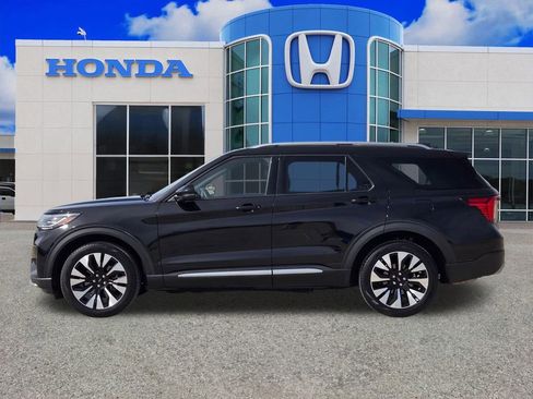 Used 2025 Ford Explorer Platinum w/ LUX Leather Package AWD/4WD image 6