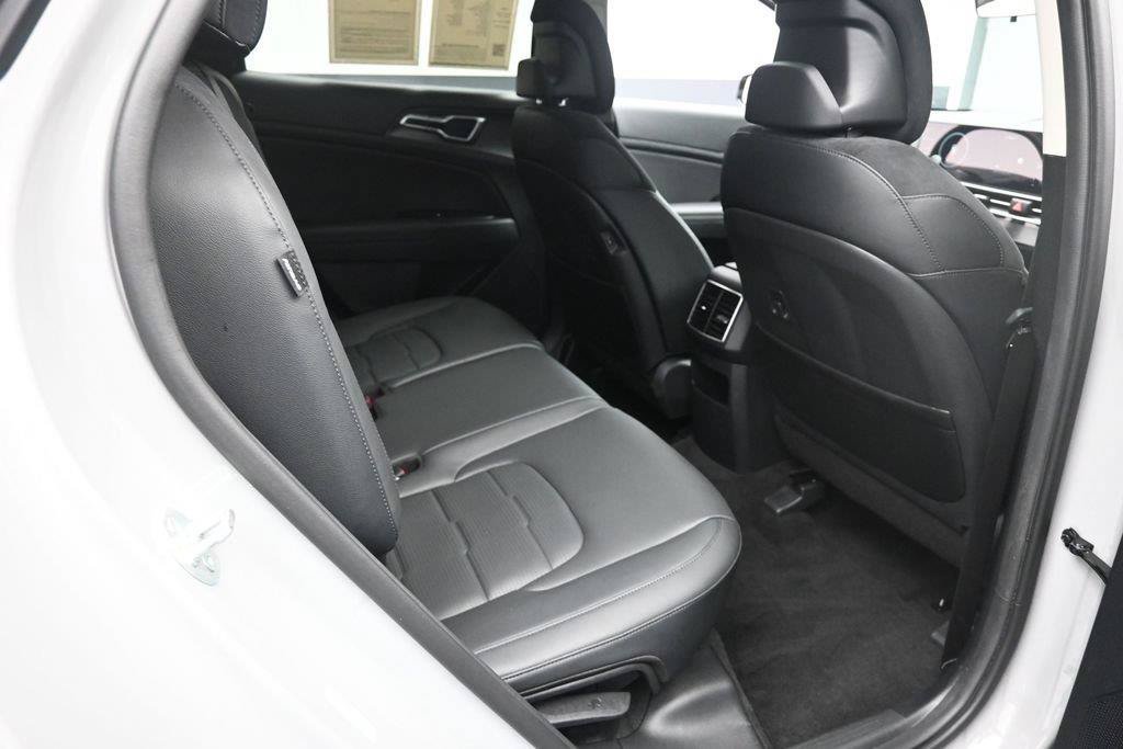 Used 2026 Kia Sportage SX FWD image 25