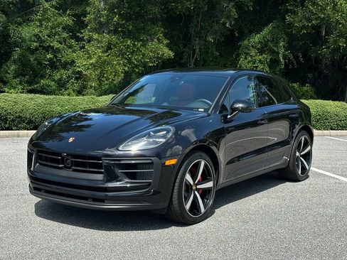 New 2026 Porsche Macan S AWD/4WD image 1