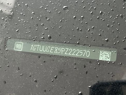 Used 2023 GMC Sierra 1500 Denali w/ Denali Reserve Package image 3