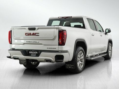 Used 2025 GMC Sierra 1500 Denali w/ Technology Package AWD/4WD image 5