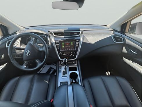 Used 2024 Nissan Murano SV AWD/4WD image 12
