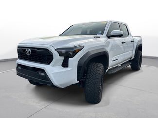Used 2024 Toyota Tacoma TRD Off-Road w/ TRD Off Road Premium Package video 2