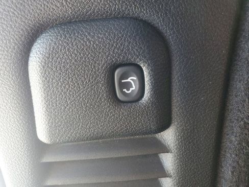 Used 2024 Dodge Durango GT image 16