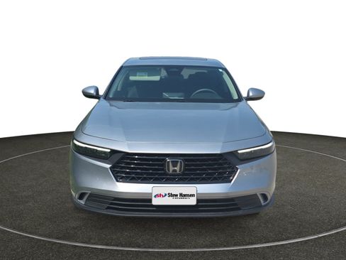 Used 2024 Honda Accord EX image 10