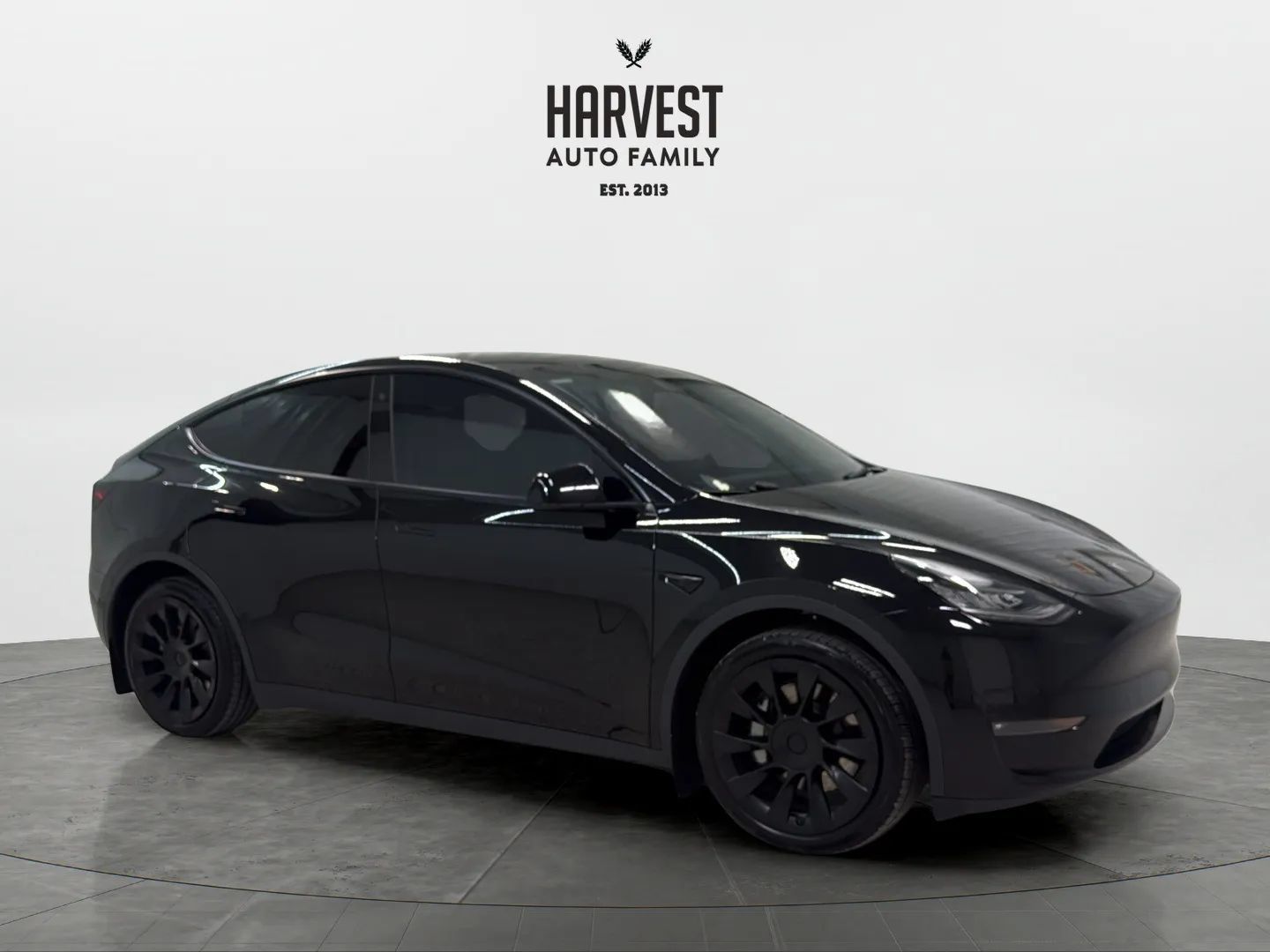 Used 2022 Tesla Model Y Long Range AWD/4WD image 9