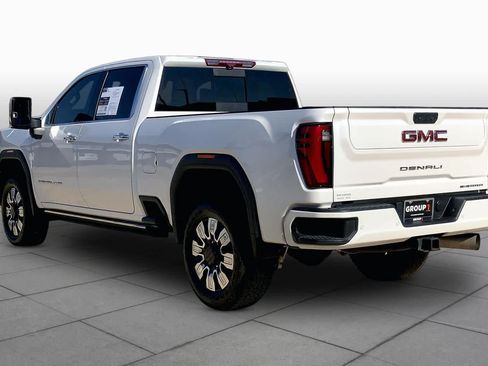 Used 2025 GMC Sierra 2500 Denali w/ Denali Reserve Package AWD/4WD image 11