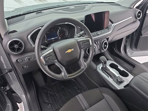 Used 2023 Chevrolet Blazer LT w/ Driver Confidence Package image 16
