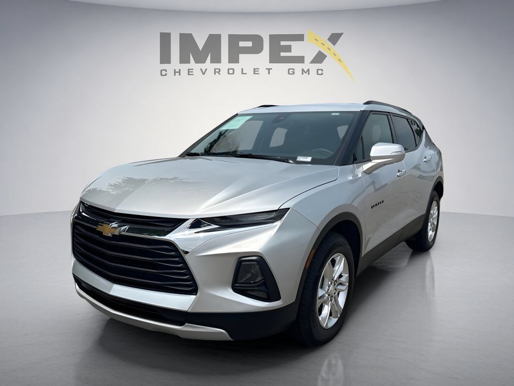 Used 2022 Chevrolet Blazer LT FWD image 1