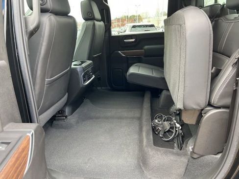 Used 2022 Chevrolet Silverado 3500 High Country image 80