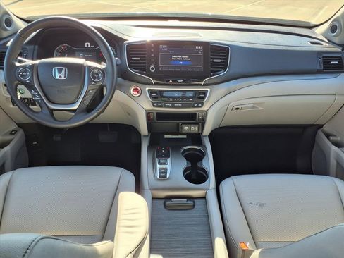 Used 2023 Honda Ridgeline RTL-E image 9