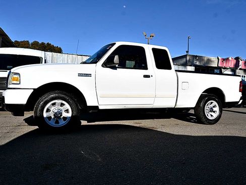 Used 2009 Ford Ranger XLT image 4