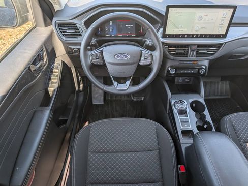 Used 2023 Ford Escape Active w/ Tech Pack #1 image 8