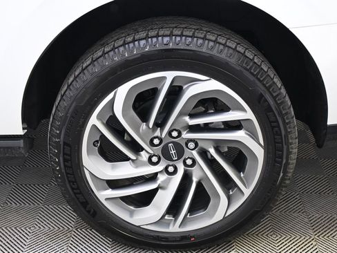 New 2025 Lincoln Navigator Reserve image 20