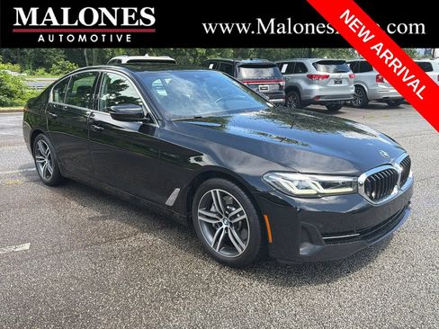 Used 2022 BMW 530i w/ Executive Package RWD image 1