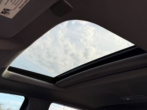 Used 2025 GMC Sierra 1500 Denali image 28