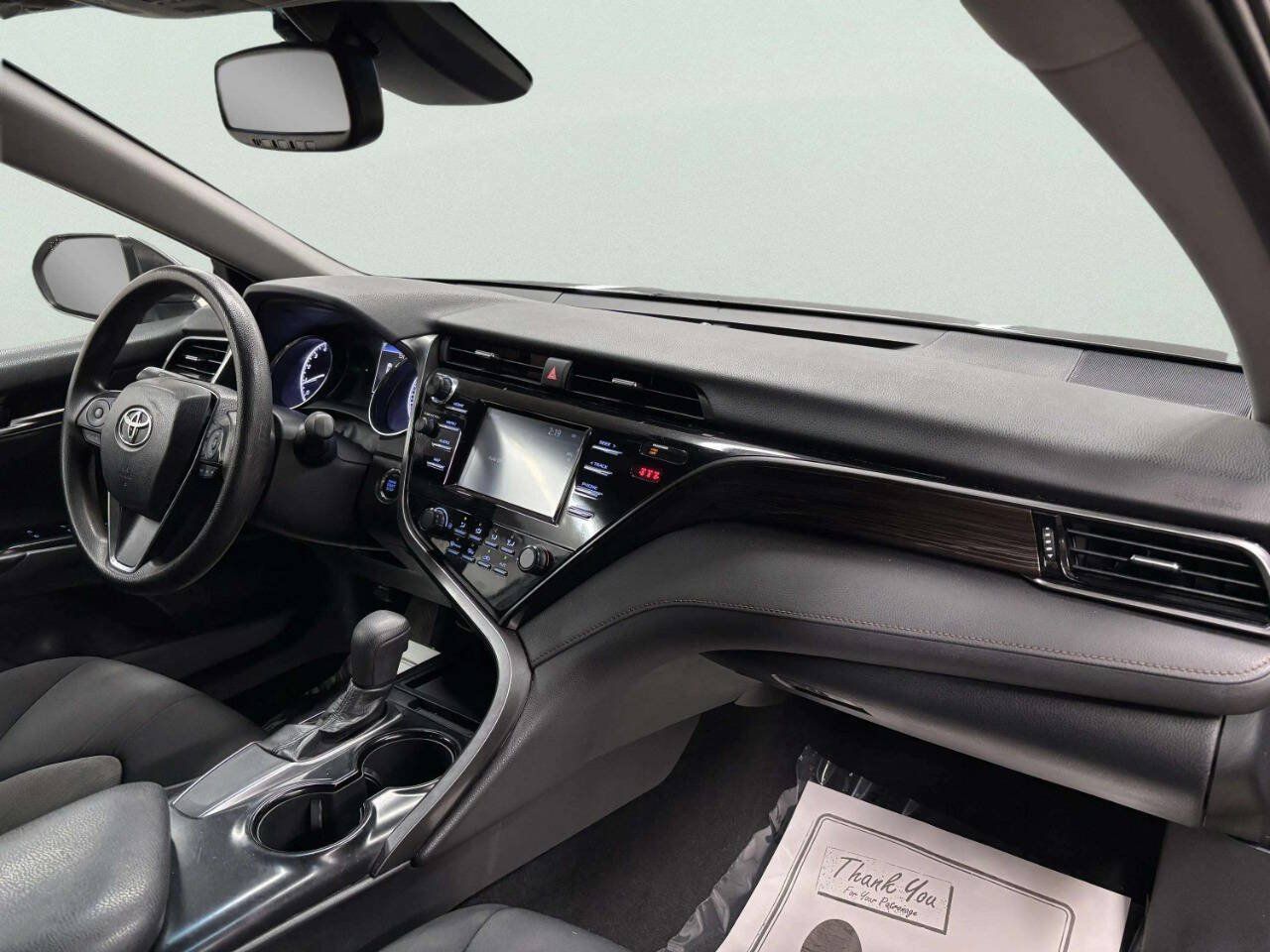 Used 2019 Toyota Camry LE w/ Convenience Package FWD image 22