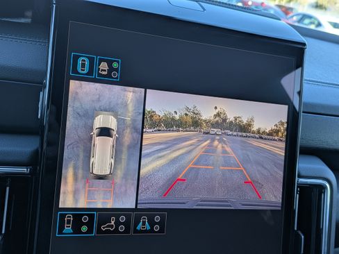 New 2026 GMC Yukon Denali w/ Sun & Power Step Package image 32