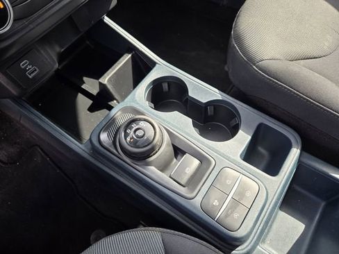 Used 2022 Ford Maverick XL image 18