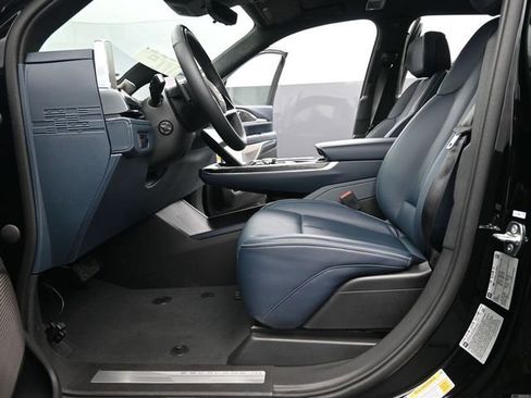 New 2025 Cadillac Escalade IQ Luxury 2 image 10