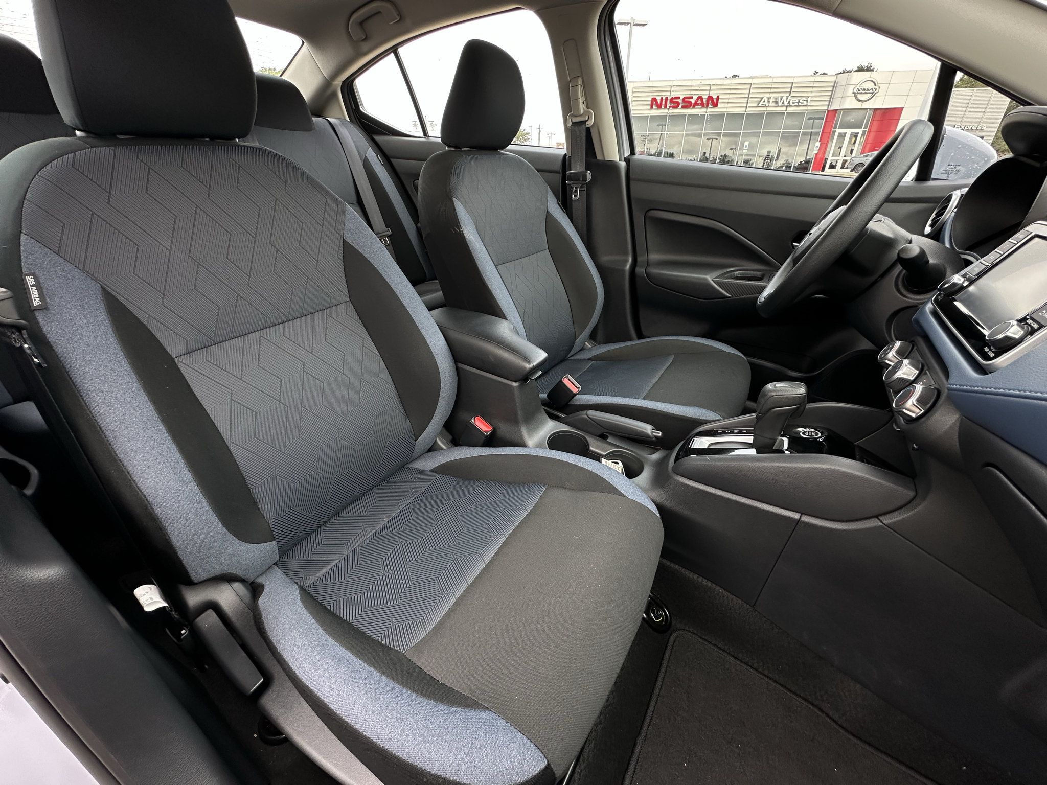 Used 2025 Nissan Versa SV w/ Trunk Package FWD image 12