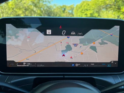 Used 2024 Mercedes-Benz CLE 450 4MATIC Cabriolet image 78