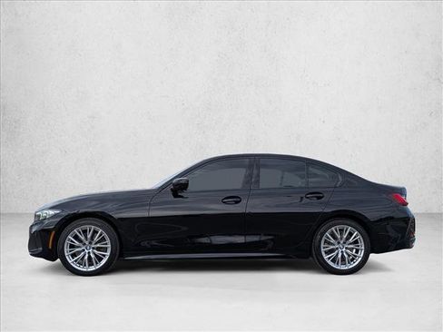 Used 2023 BMW 330i Sedan w/ Premium Package image 7