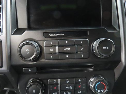 Used 2017 Ford F150 XLT w/ Equipment Group 302A Luxury image 45