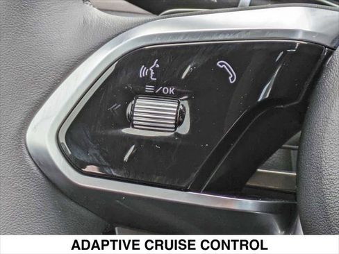 Used 2023 Jaguar F-PACE S image 36