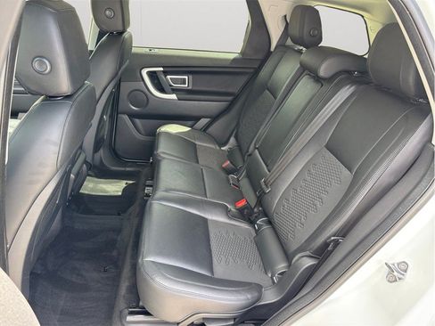 Used 2019 Land Rover Discovery Sport SE AWD/4WD image 34