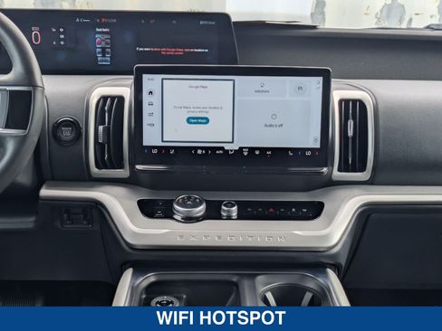 Certified 2025 Ford Expedition Active RWD image 22