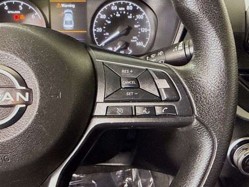 Used 2024 Nissan Altima 2.5 S FWD image 15
