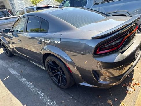 Used 2023 Dodge Charger Scat Pack RWD image 2