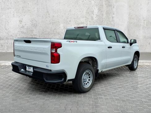 Used 2022 Chevrolet Silverado 1500 W/T w/ WT Convenience Package AWD/4WD image 10
