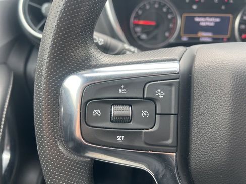 Used 2025 Chevrolet Blazer LT image 16