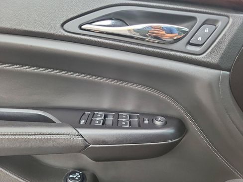 Used 2015 Cadillac SRX Performance w/ Driver Awareness Package FWD image 10