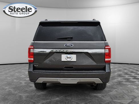 Used 2019 Ford Expedition XLT w/ Equipment Group 201A image 4