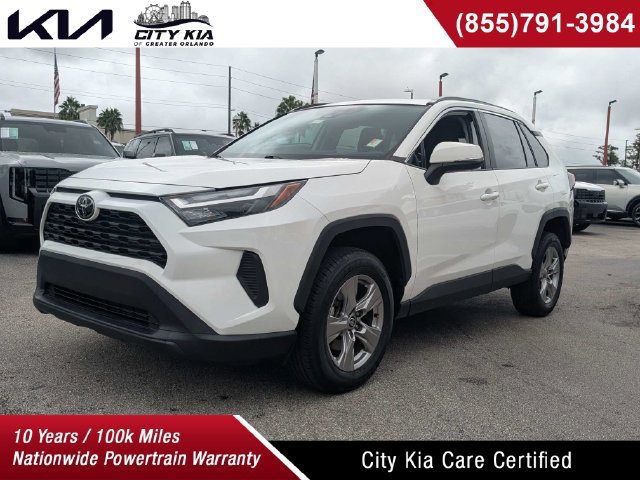 Used 2023 Toyota RAV4 XLE w/ Convenience Package FWD image 1