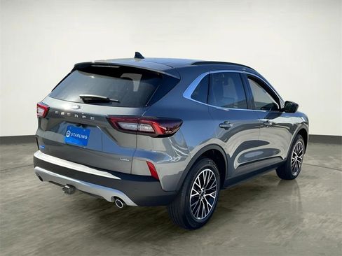 New 2025 Ford Escape SE w/ PHEV Premium Package image 8