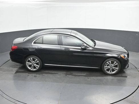 Used 2018 Mercedes-Benz C 300 4MATIC Sedan image 34