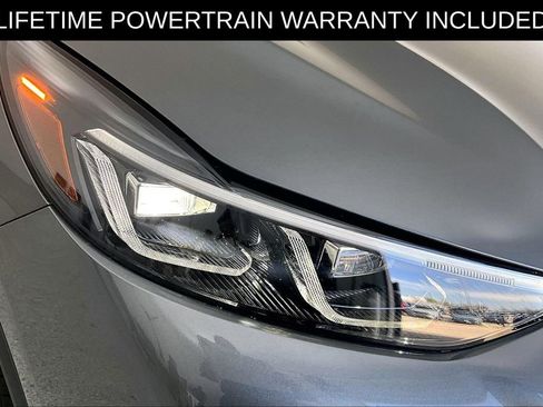 Used 2025 Ford Escape Platinum image 40