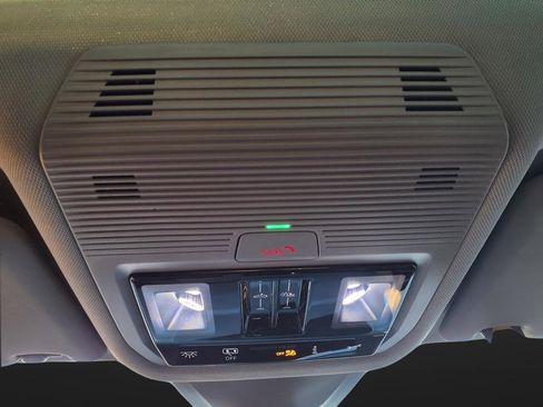 New 2026 Volkswagen Atlas SEL Premium R-Line image 26