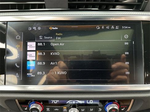 Certified 2024 Audi Q3 2.0T Premium Plus w/ Premium Plus Package image 16