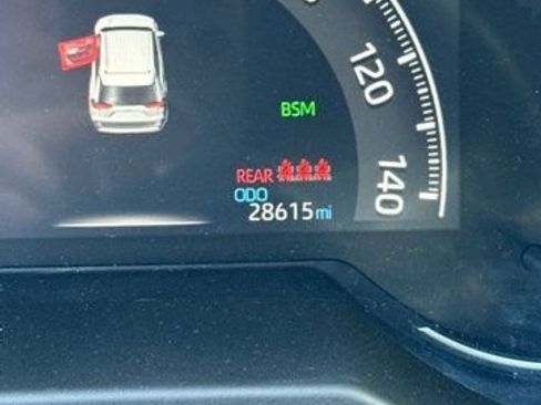 Used 2024 Toyota RAV4 XLE Premium FWD image 10