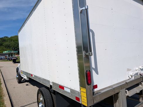 Used 2022 RAM 4500 Tradesman RWD image 32