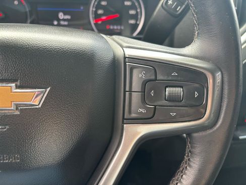 Used 2022 Chevrolet Silverado 1500 LT image 35