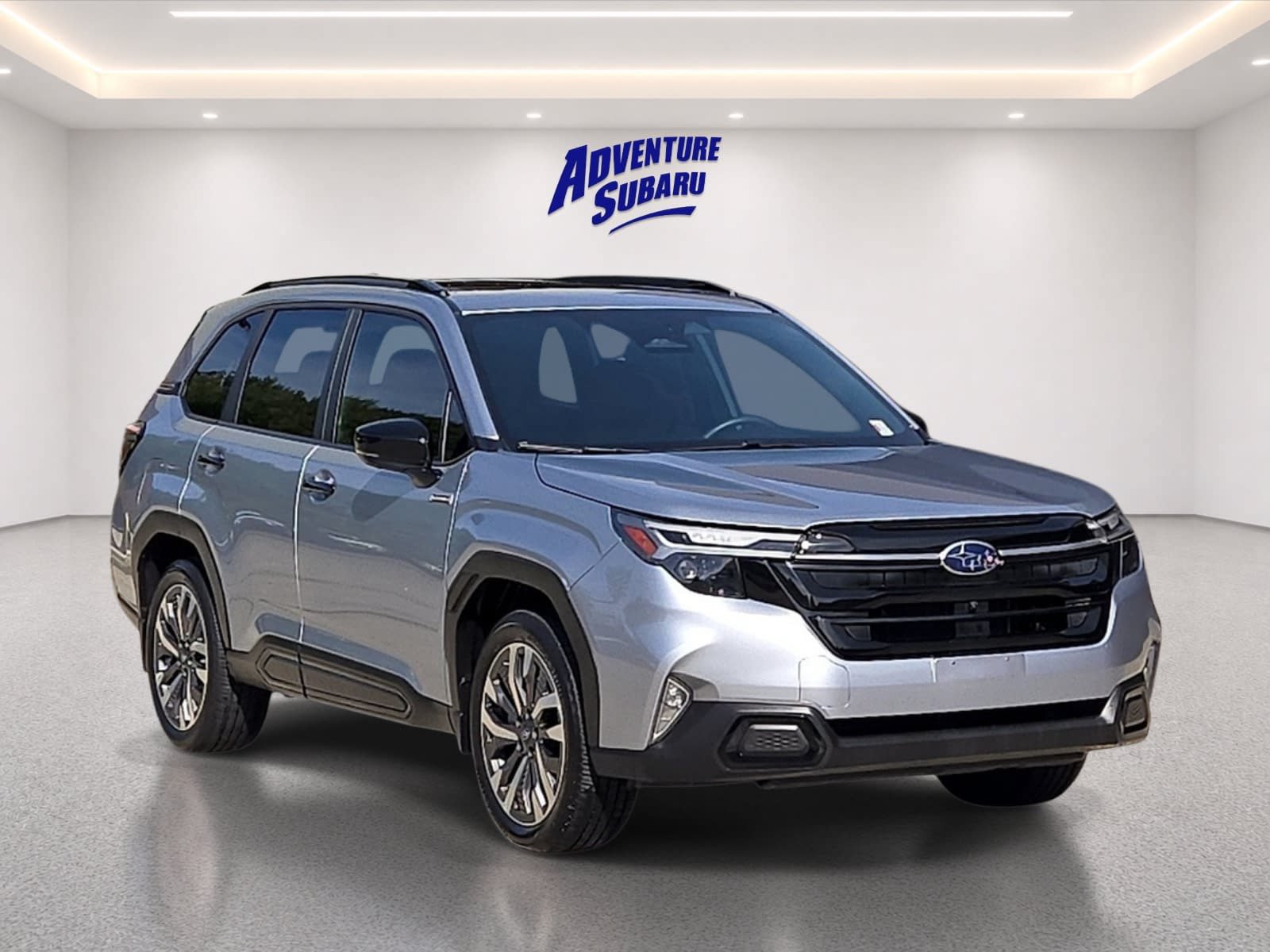Used 2025 Subaru Forester Touring w/ Touring Package AWD/4WD image 1