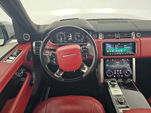 Used 2020 Land Rover Range Rover Autobiography image 18
