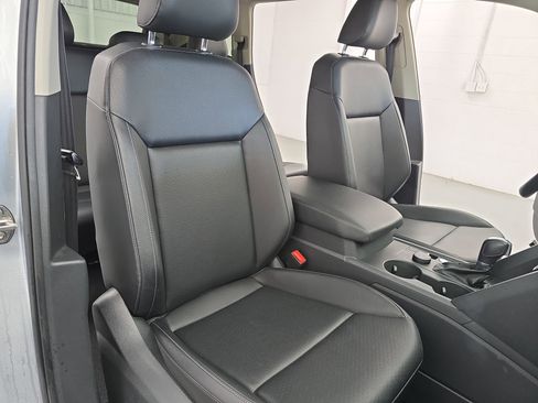 Used 2019 Volkswagen Atlas SE w/ Panoramic Sunroof Package image 10