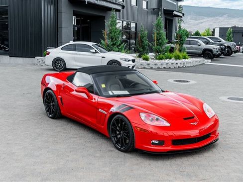 Used 2010 Chevrolet Corvette Grand Sport w/ Preferred Equipment Group RWD image 7